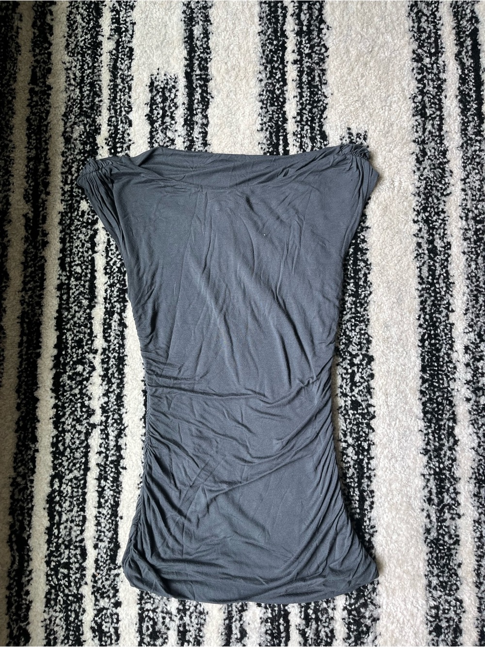 H&M Grey boatneck line ruched top - Picture 2 of 6